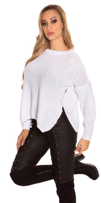 Trendy knit sweater with side- Button Cream